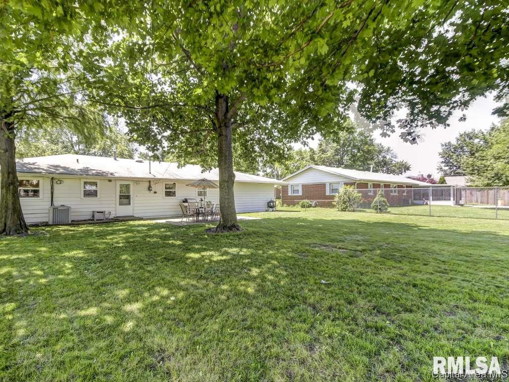 1531 Deerfield Road Chatham, IL 62629 - Photo 26 of 30 Gallery Image 26