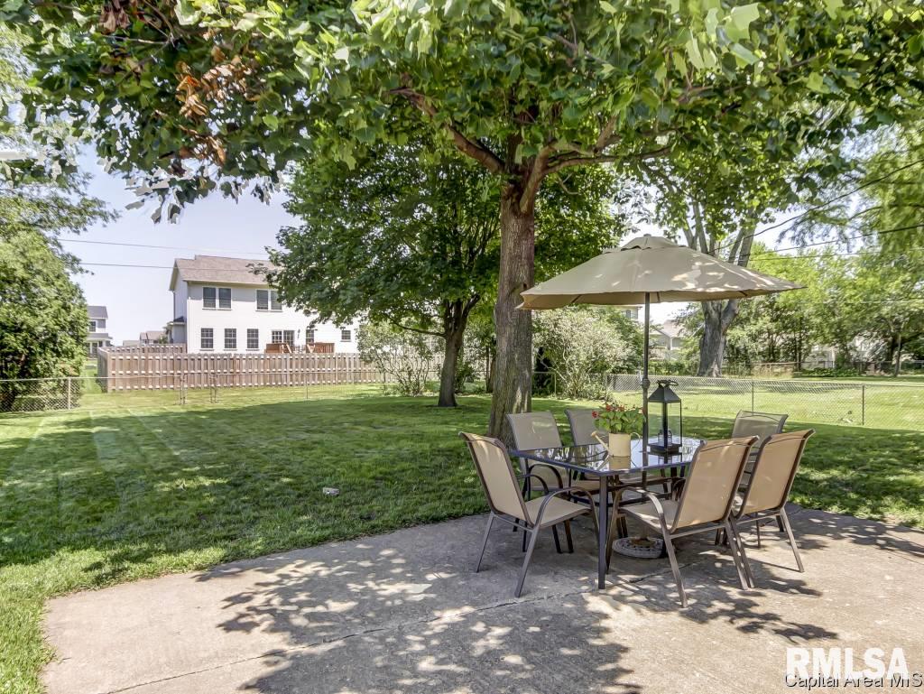 1531 Deerfield Road Chatham, IL 62629 - Photo 29 of 30 Gallery Image 29