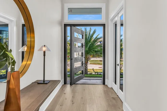 $4,199,000 | 1631 Galleon Court, Marco Island, FL 34145