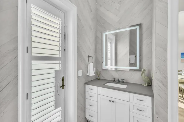 $4,199,000 | 1631 Galleon Court, Marco Island, FL 34145