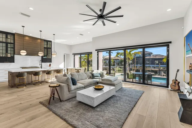 $4,199,000 | 1631 Galleon Court, Marco Island, FL 34145