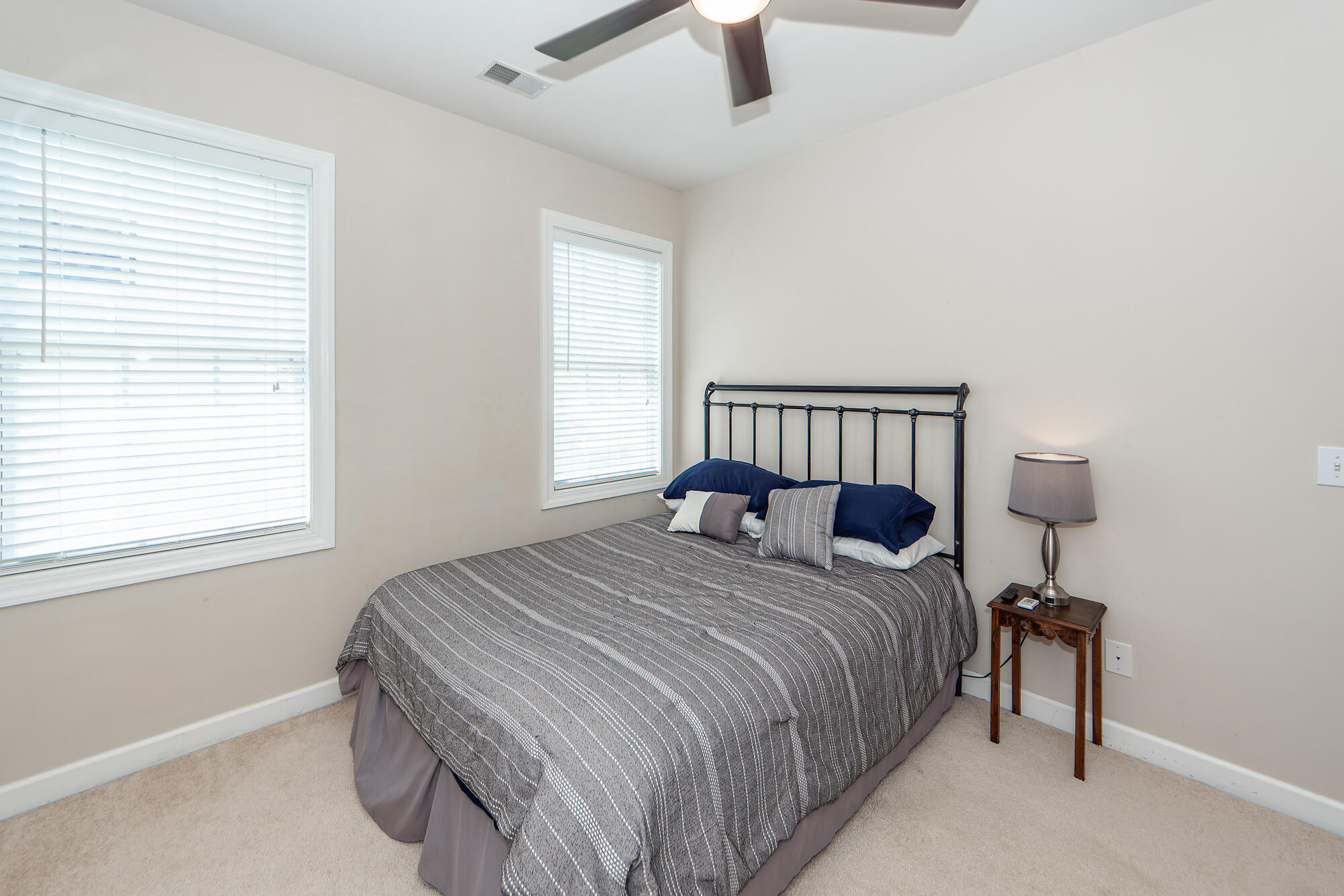 1433 Oakhurst Drive Mount Pleasant, SC 29466 - Photo 31 of 61 30