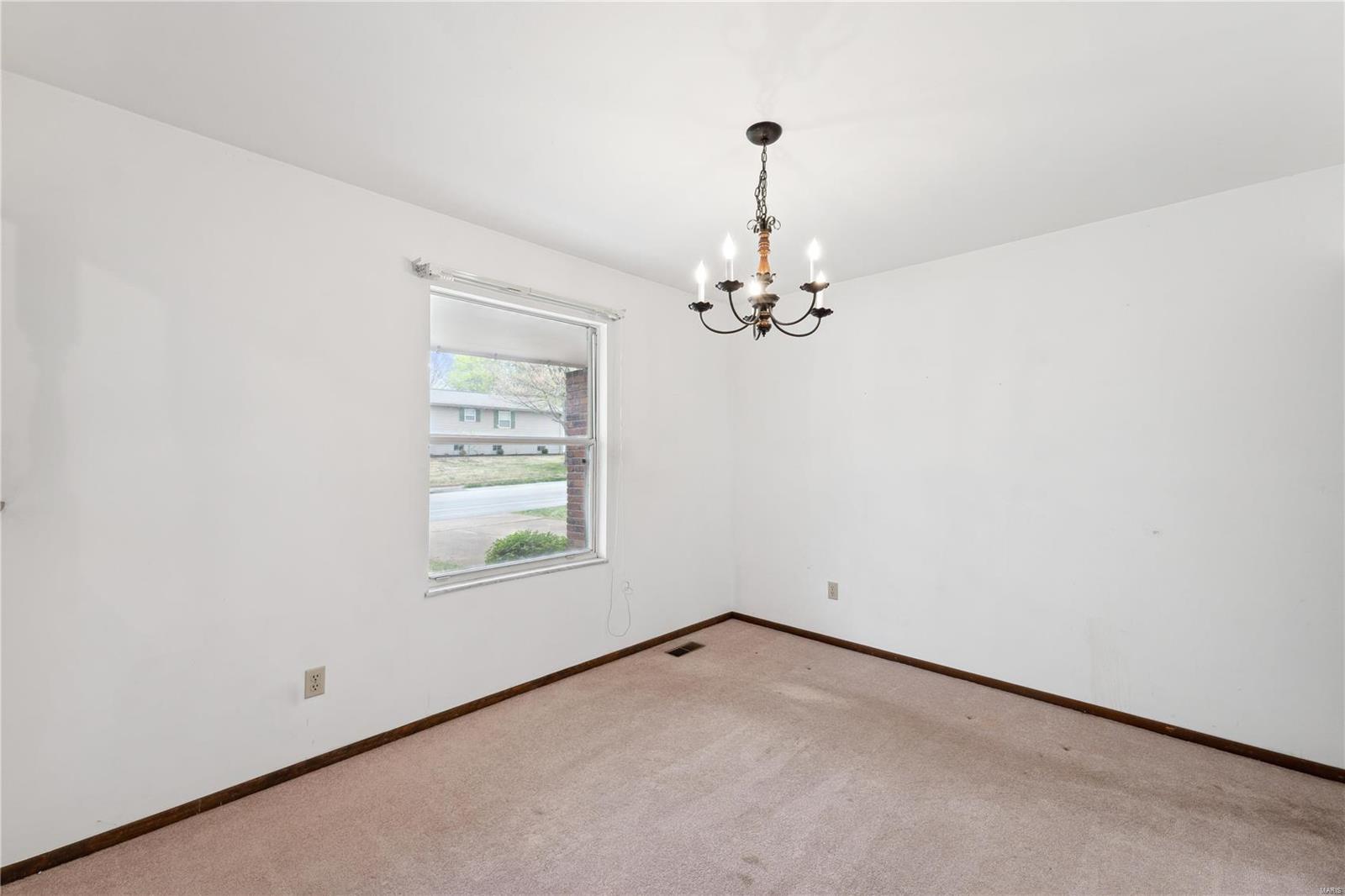 420 Sutters Mill Road St. Peters, MO 63376 - Photo 5 of 23 Gallery Image 5