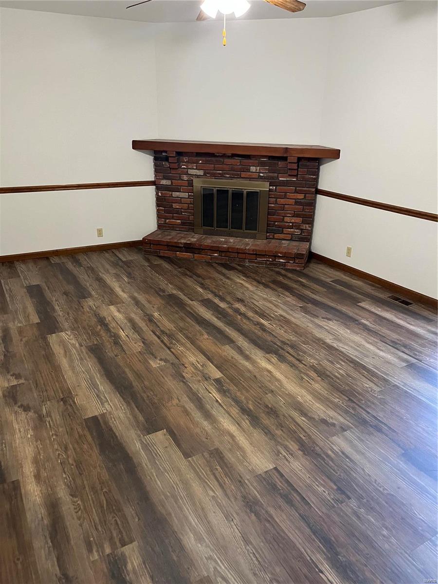 420 Sutters Mill Road St. Peters, MO 63376 - Photo 7 of 23 Gallery Image 7