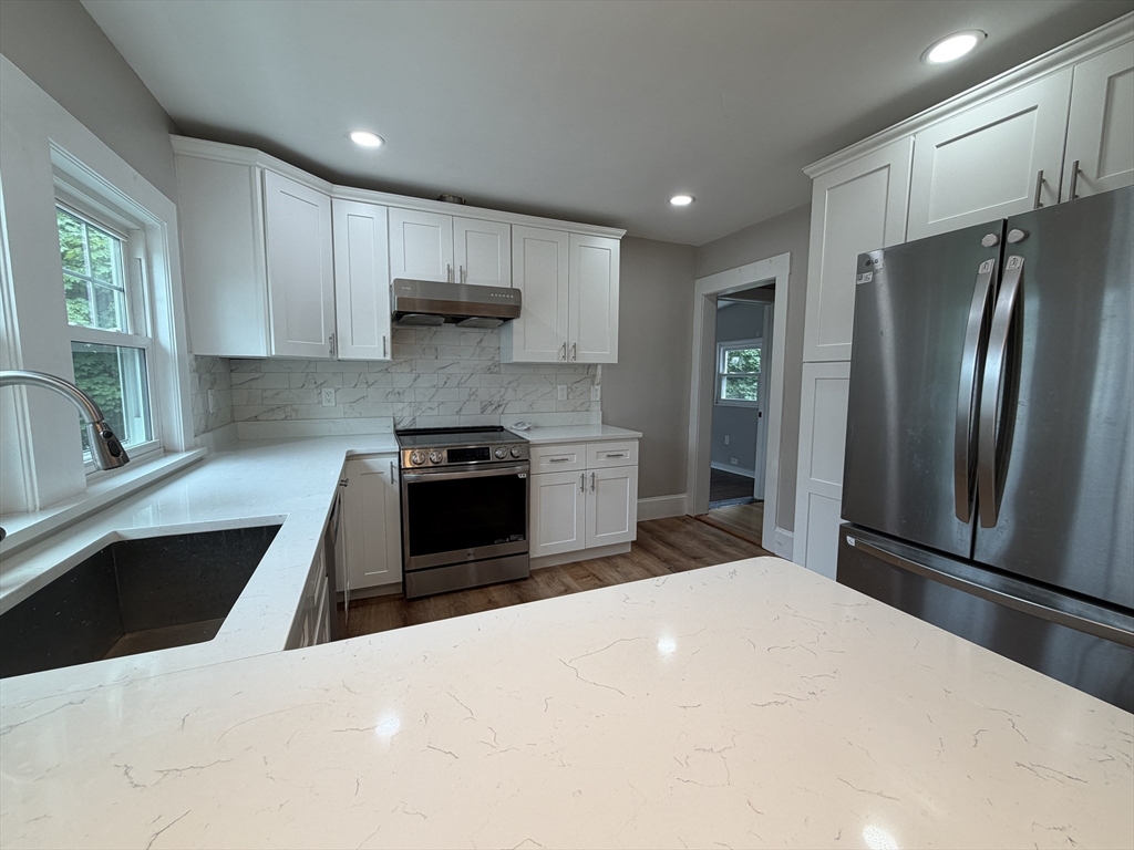 36-38 Upland Road, Unit 38 Belmont, MA 02478 - Photo 5 of 14 Gallery Image 5