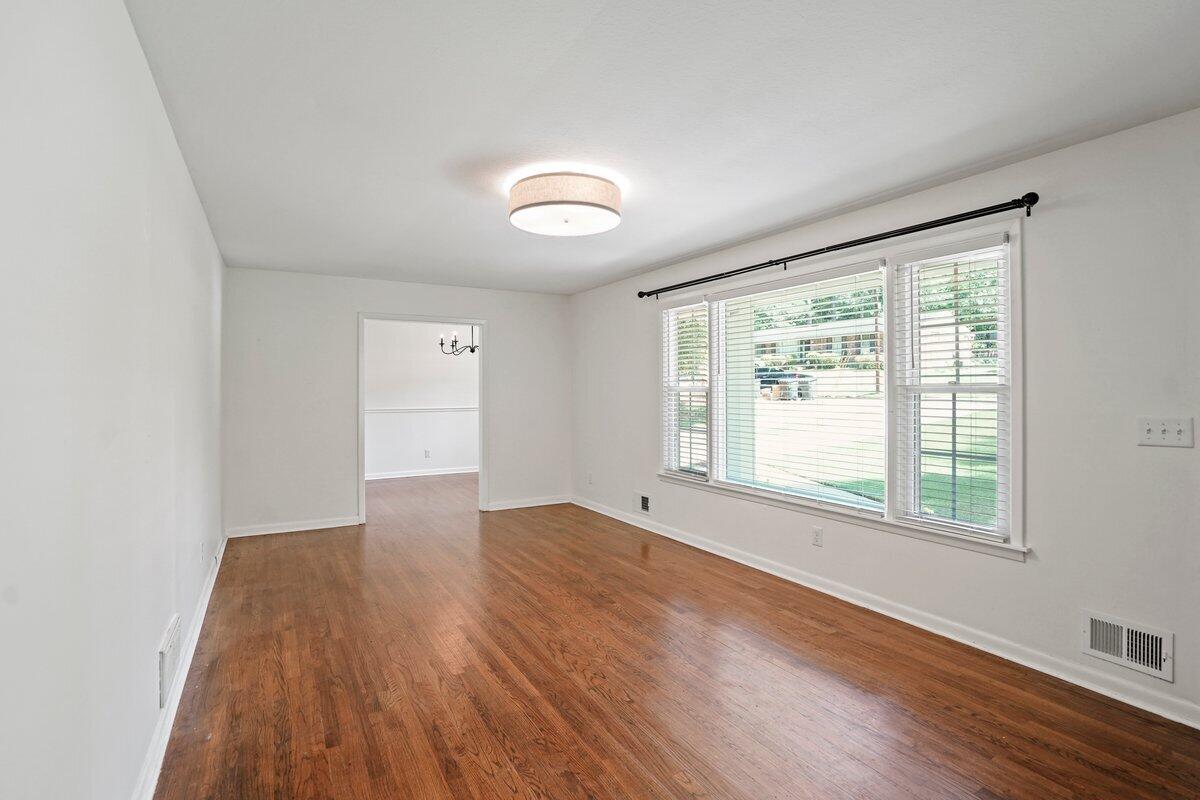 3105 Exeter Road Augusta, GA 30909 - Photo 3 of 26 DSC01673