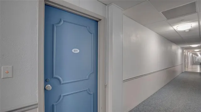 $239,000 | 3333 Northeast 34th Street, Unit 811, Fort Lauderdale, FL 33308