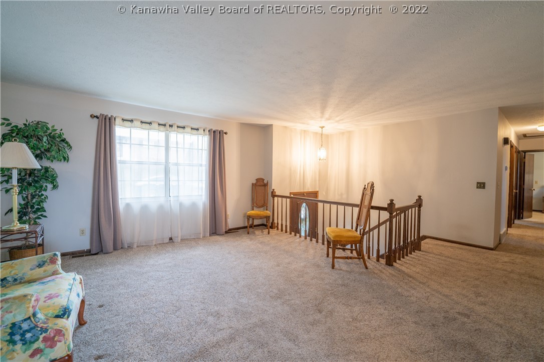 232 Eureka Road Charleston, WV 25314 - Photo 2 of 25 Gallery Image 2