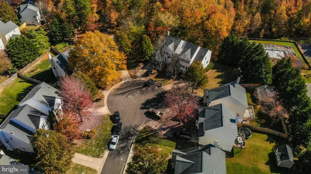 view of a house with a yard