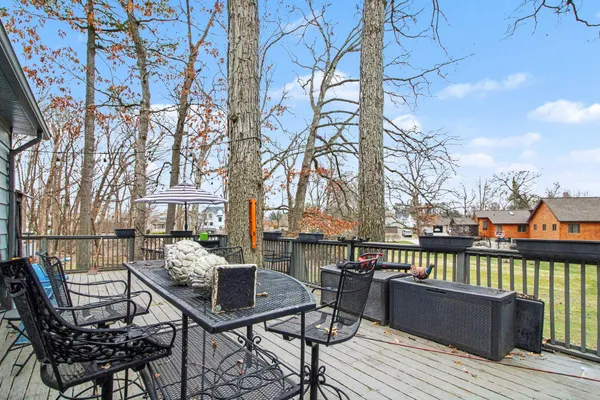 $575,000 | 940 Leidich Street, Lake Orion, MI 48362