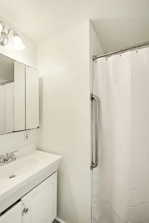 $575,000 | 940 Leidich Street, Lake Orion, MI 48362