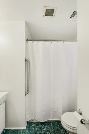 $575,000 | 940 Leidich Street, Lake Orion, MI 48362