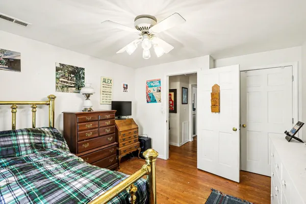 $575,000 | 940 Leidich Street, Lake Orion, MI 48362