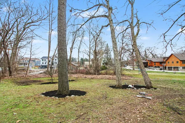 $575,000 | 940 Leidich Street, Lake Orion, MI 48362