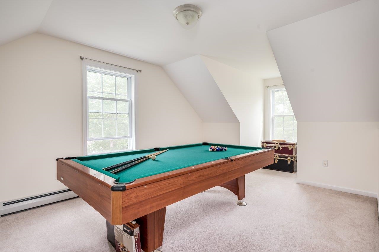 8 Peaslee Road Rochester, NH 03867 - Photo 32 of 37