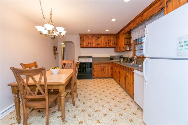 49 Pine Ridge Road Westford, MA 01886 - Photo 7 of 22 Gallery Image 7