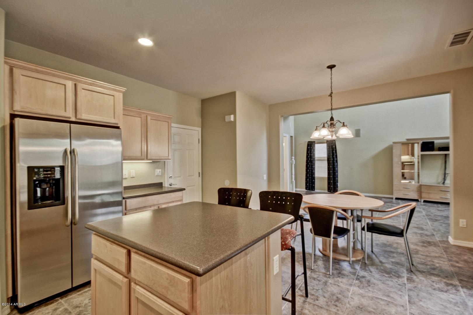 2040 West Kathleen Road Phoenix, AZ 85023 - Photo 15 of 43 Kathleen (15)