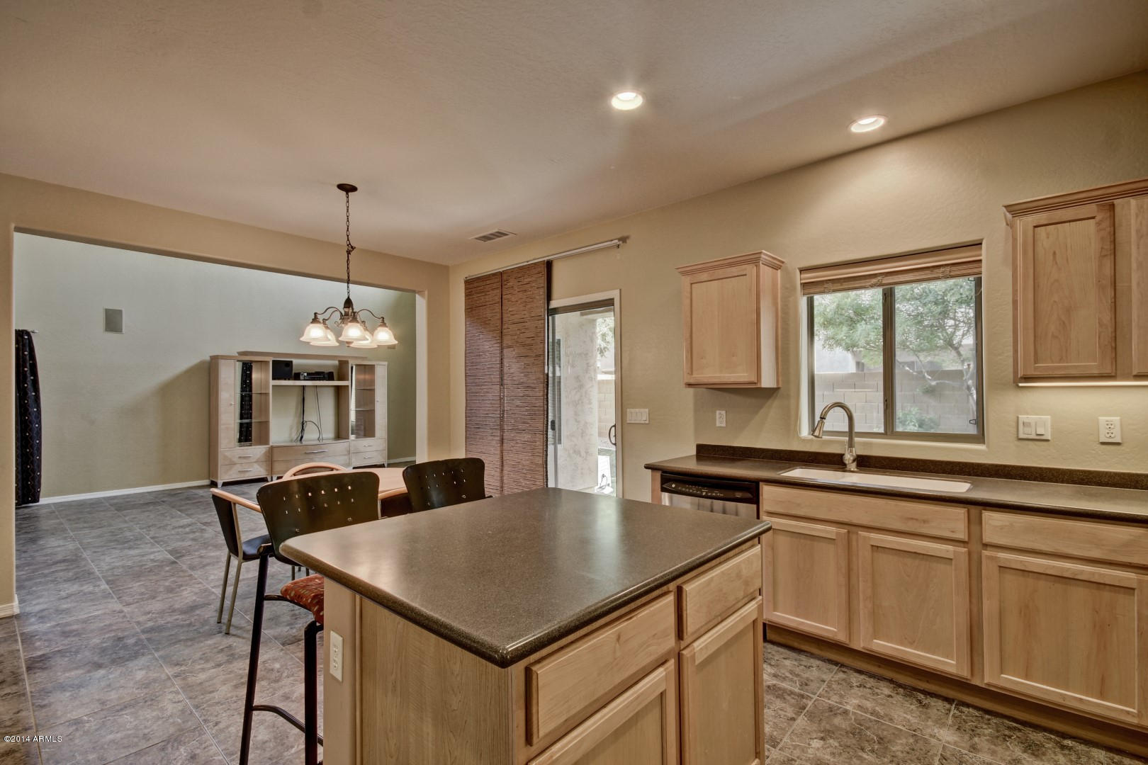 2040 West Kathleen Road Phoenix, AZ 85023 - Photo 16 of 43 Kathleen (16)