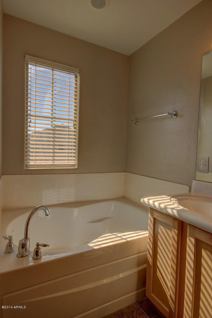 2040 West Kathleen Road Phoenix, AZ 85023 - Photo 25 of 43 Kathleen - 2040 (9)
