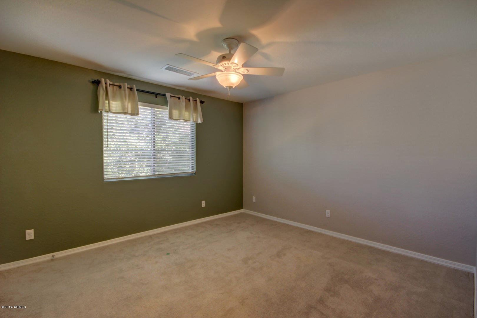 2040 West Kathleen Road Phoenix, AZ 85023 - Photo 32 of 43 Kathleen - 2040 (15)