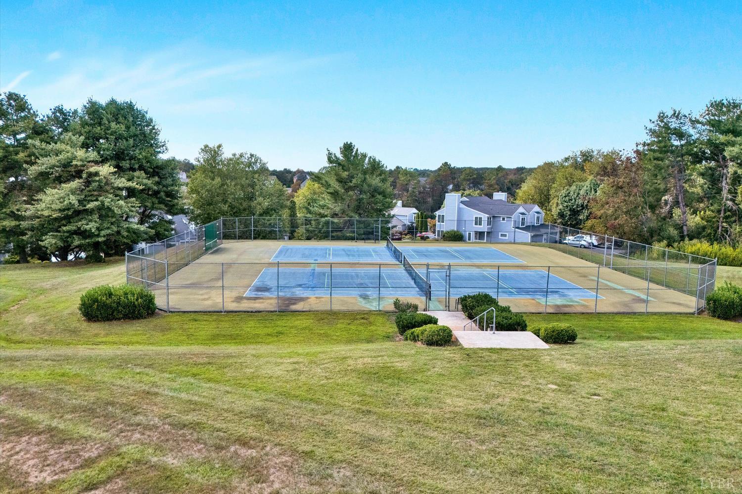 3114 Spinnaker Point Forest, VA 24551 - Photo 41 of 47 a view of a swimming pool with an outdoor space