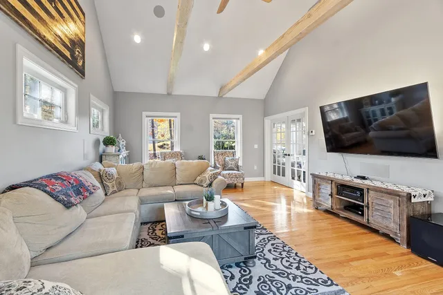 $969,900 | 92 Ridgecrest Drive, Greenland, NH 03840