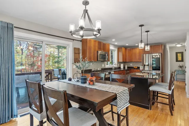 $969,900 | 92 Ridgecrest Drive, Greenland, NH 03840