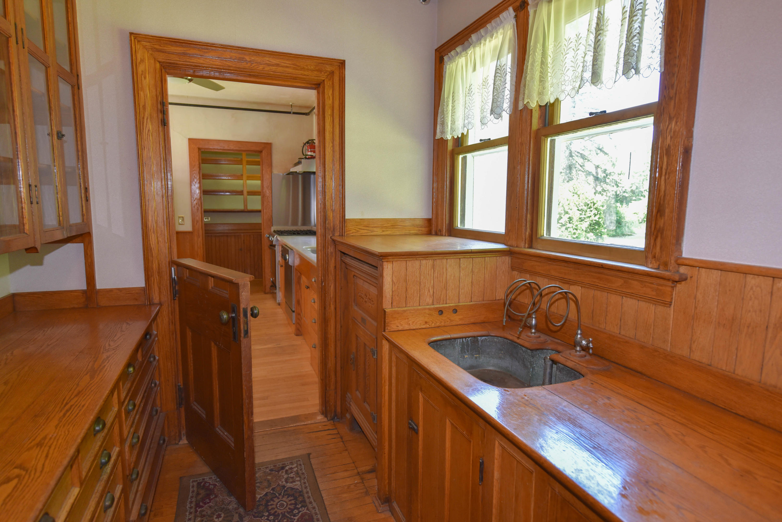 337 Intervale Road New Gloucester, ME 04260 - Photo 22 of 86 Pantry