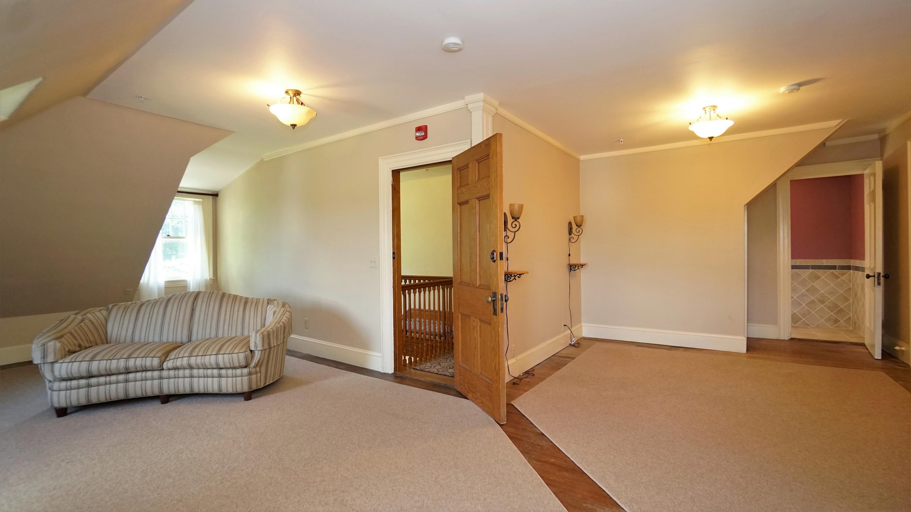 337 Intervale Road New Gloucester, ME 04260 - Photo 45 of 86 3rd floor suite