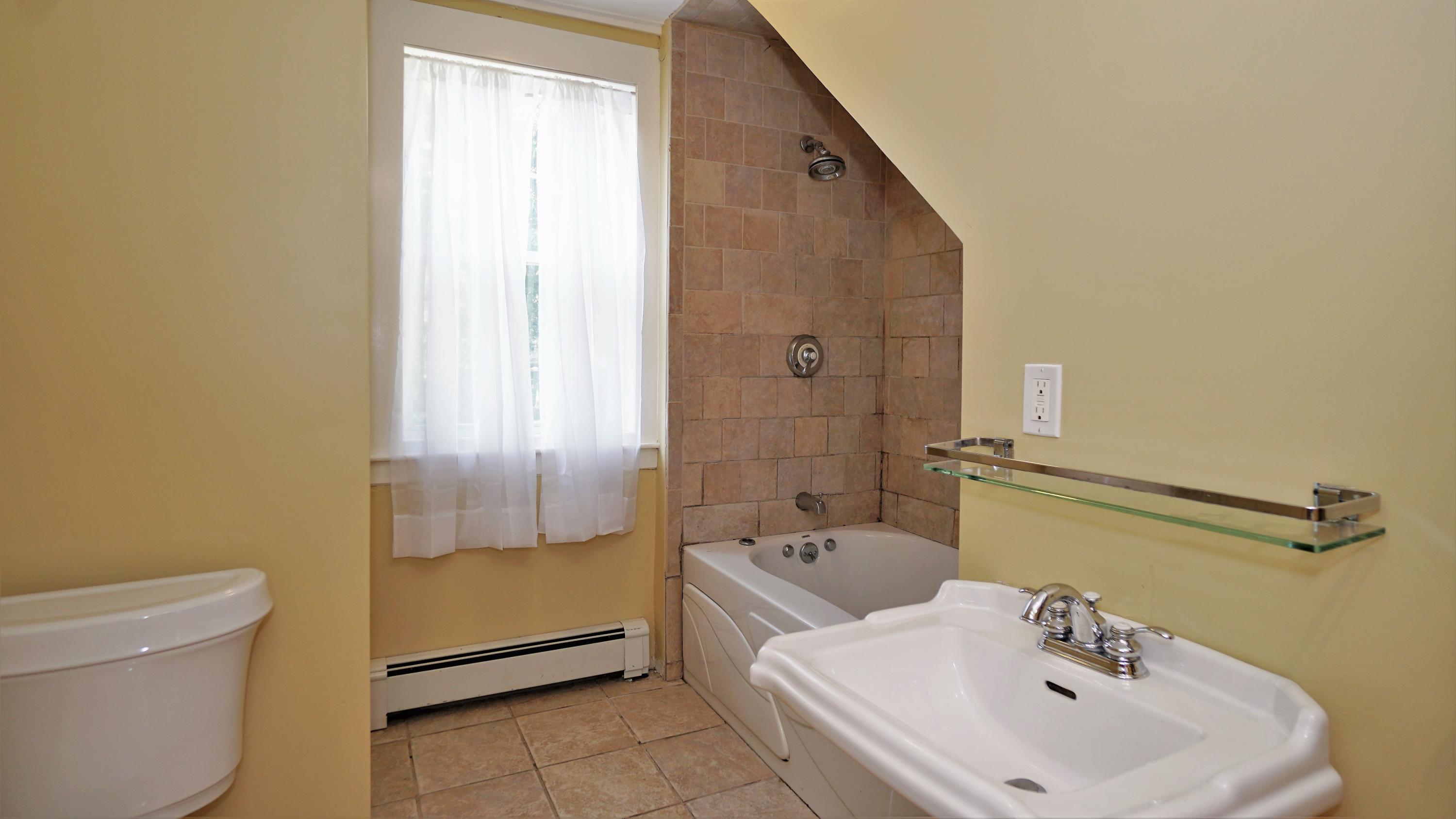 337 Intervale Road New Gloucester, ME 04260 - Photo 56 of 86 Bath in Ell