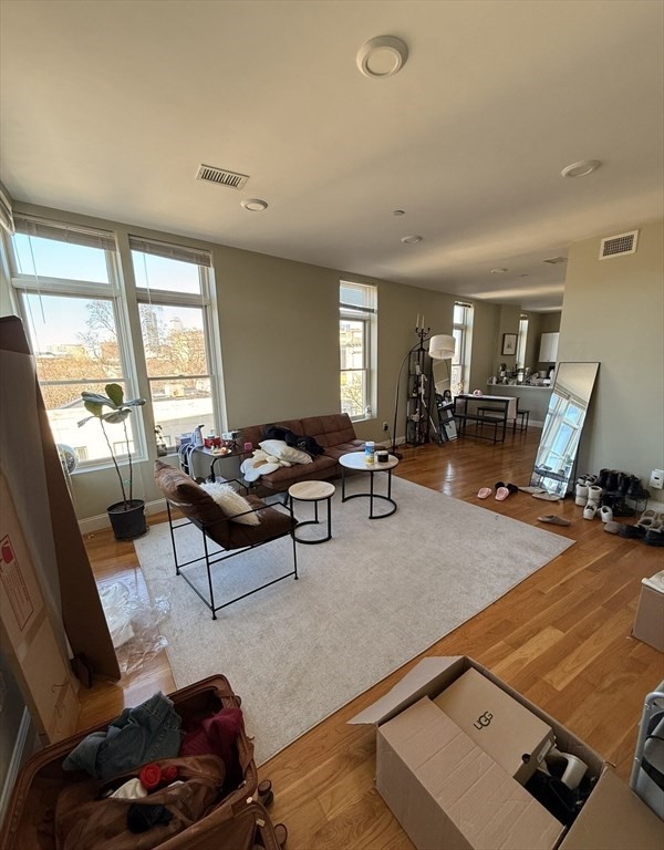 10 Roxbury Street, Unit 7 Boston, MA 02119 - Photo 5 of 7