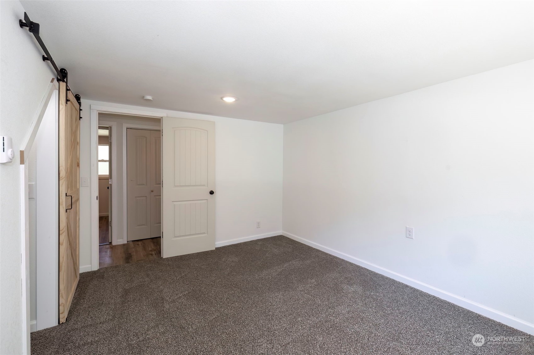 1661 Southwest Hanson Road Port Orchard, WA 98367 - Photo 14 of 40 Gallery Image 14