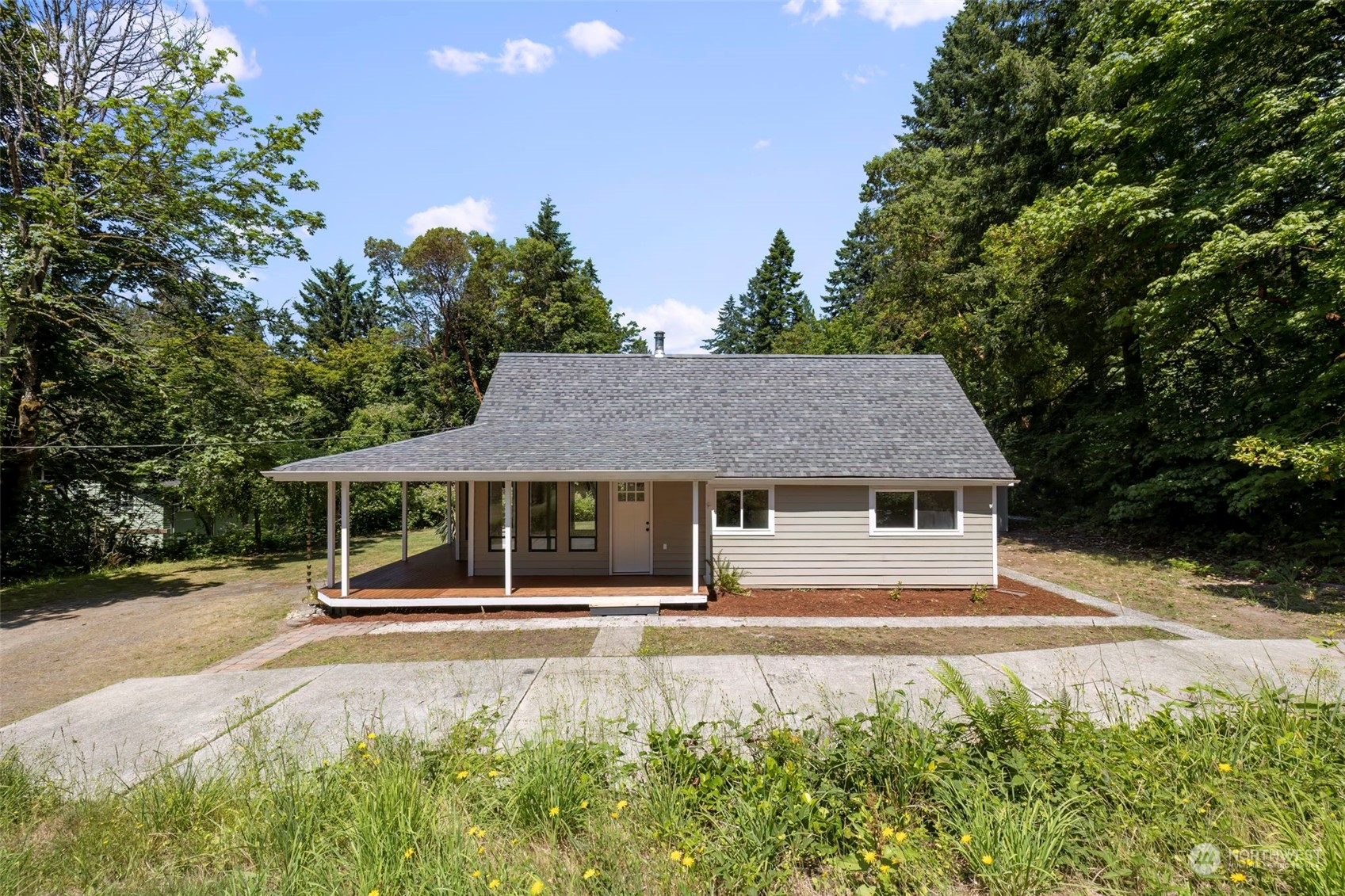 1661 Southwest Hanson Road Port Orchard, WA 98367 - Photo 2 of 40 Gallery Image 2