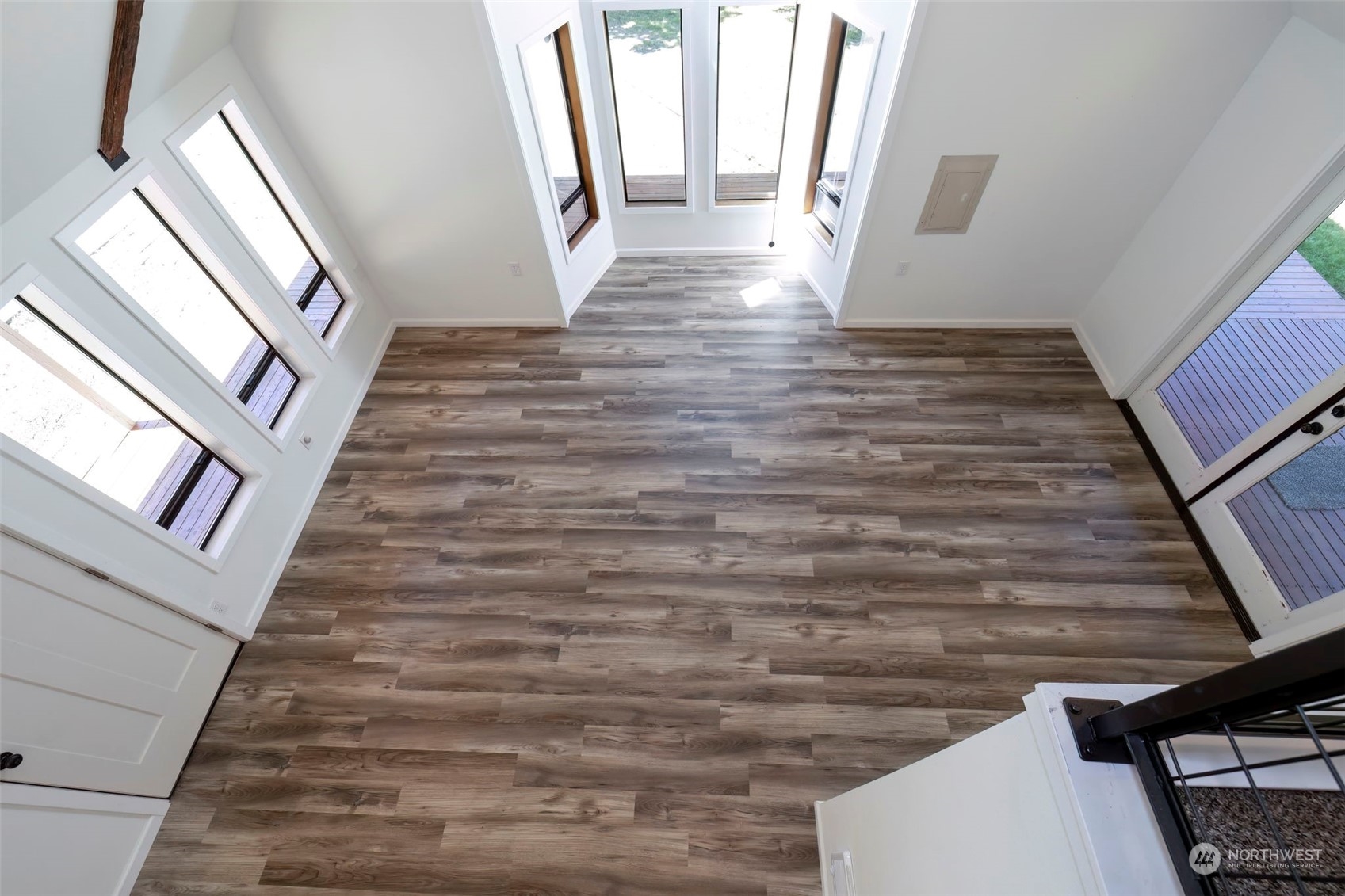1661 Southwest Hanson Road Port Orchard, WA 98367 - Photo 21 of 40 Gallery Image 21