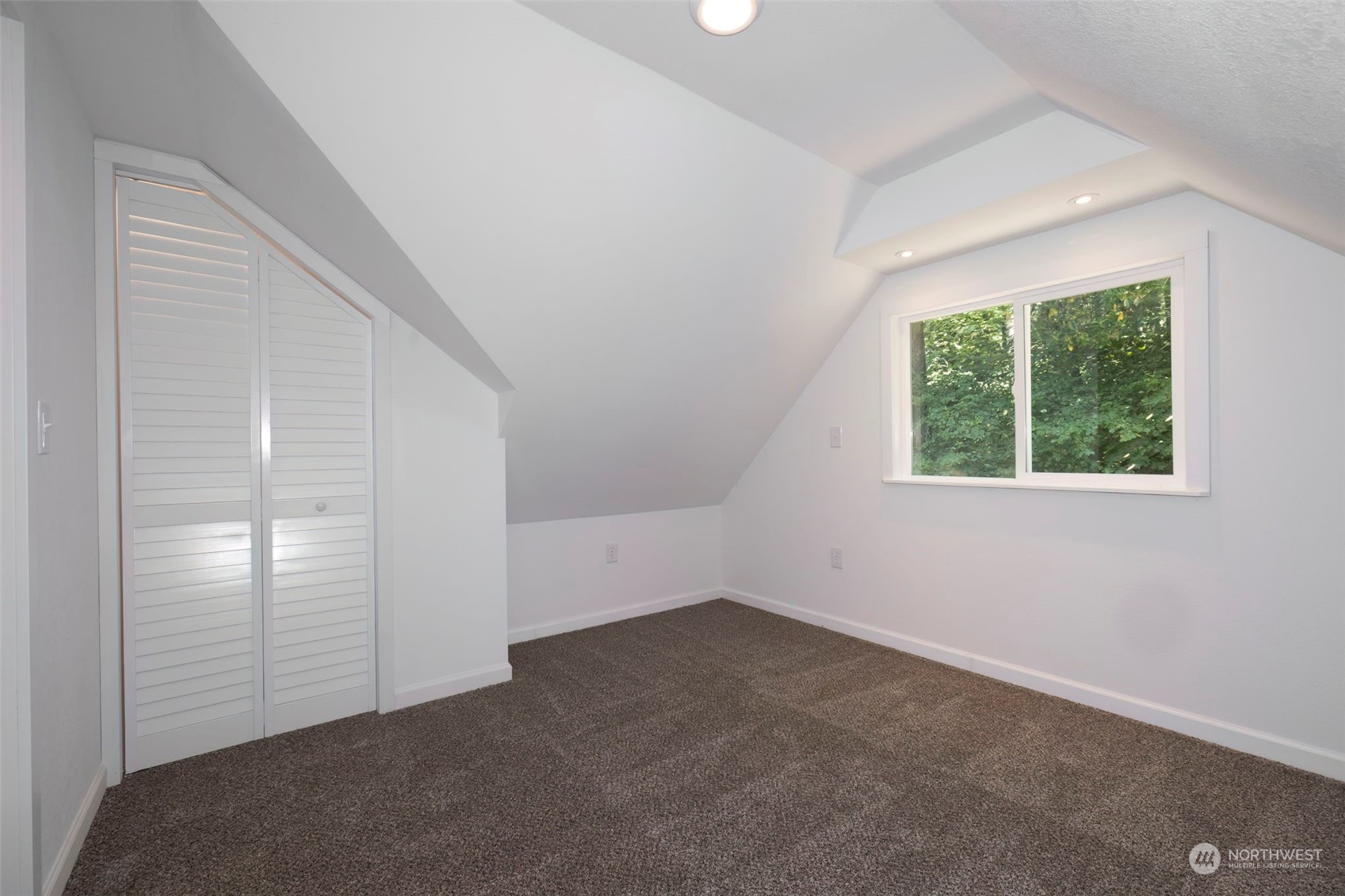 1661 Southwest Hanson Road Port Orchard, WA 98367 - Photo 28 of 40 Gallery Image 28