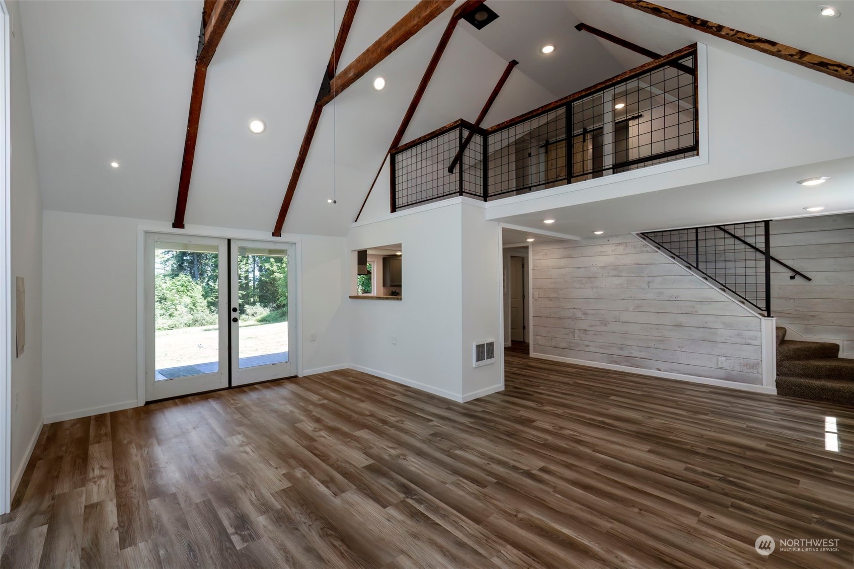 1661 Southwest Hanson Road Port Orchard, WA 98367 - Photo 4 of 40 Gallery Image 4