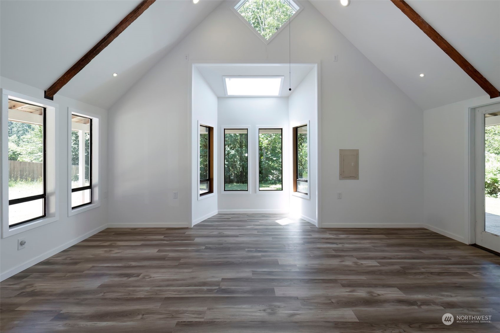 1661 Southwest Hanson Road Port Orchard, WA 98367 - Photo 5 of 40 Gallery Image 5