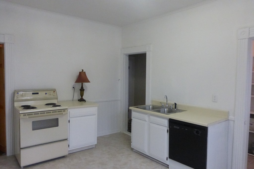 124 Water Street, Unit 1 Clinton, MA 01510 - Photo 8 of 15