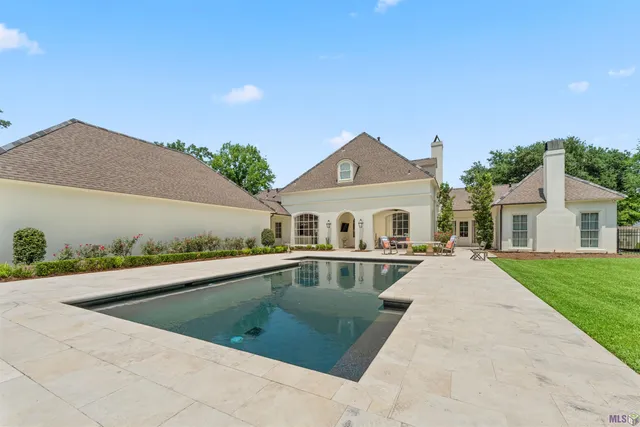 $2,199,000 | 19420 North Muirfield Circle, St. George, LA 70810
