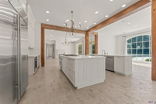 $2,175,000 | 19420 North Muirfield Circle, St. George, LA 70810