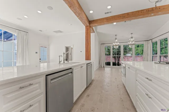 $2,175,000 | 19420 North Muirfield Circle, St. George, LA 70810