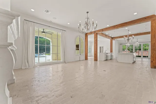 $2,199,000 | 19420 North Muirfield Circle, St. George, LA 70810