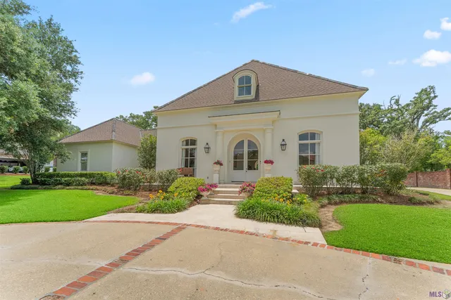 $2,199,000 | 19420 North Muirfield Circle, St. George, LA 70810