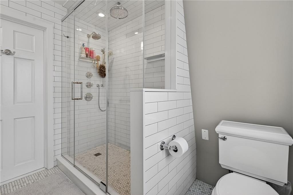 8015 Ridge Boulevard Brooklyn, NY 11209 - Photo 22 of 47