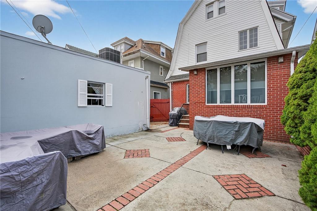 8015 Ridge Boulevard Brooklyn, NY 11209 - Photo 40 of 47