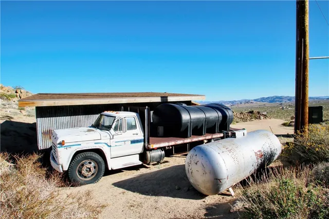 $460,000 | 4650 Sizer Canyon Road, Johnson Valley, CA 92285