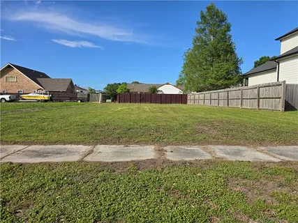 $55,000 | 8305 Prince Drive, Chalmette, LA 70043
