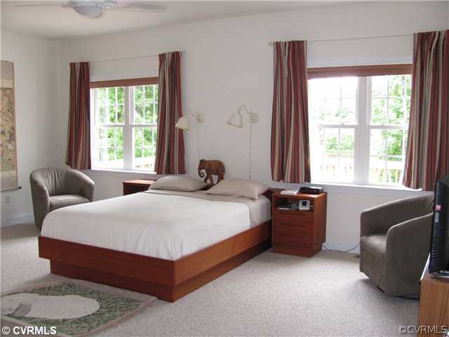 1384 Palmore Road Powhatan, VA 23139 - Photo 10 of 24 Master Bedroom - 1st Floor Master Suite with Ceili