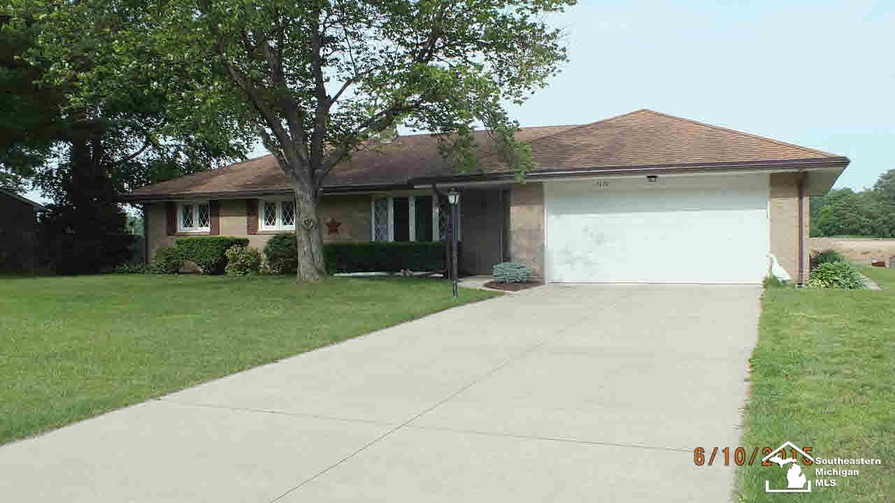 7470 Indian Road Temperance, MI 48182 - Photo 3 of 15