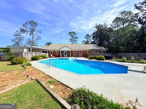 $449,900 | 95 West Willow Creek Lane, McRae-Helena, GA 31055